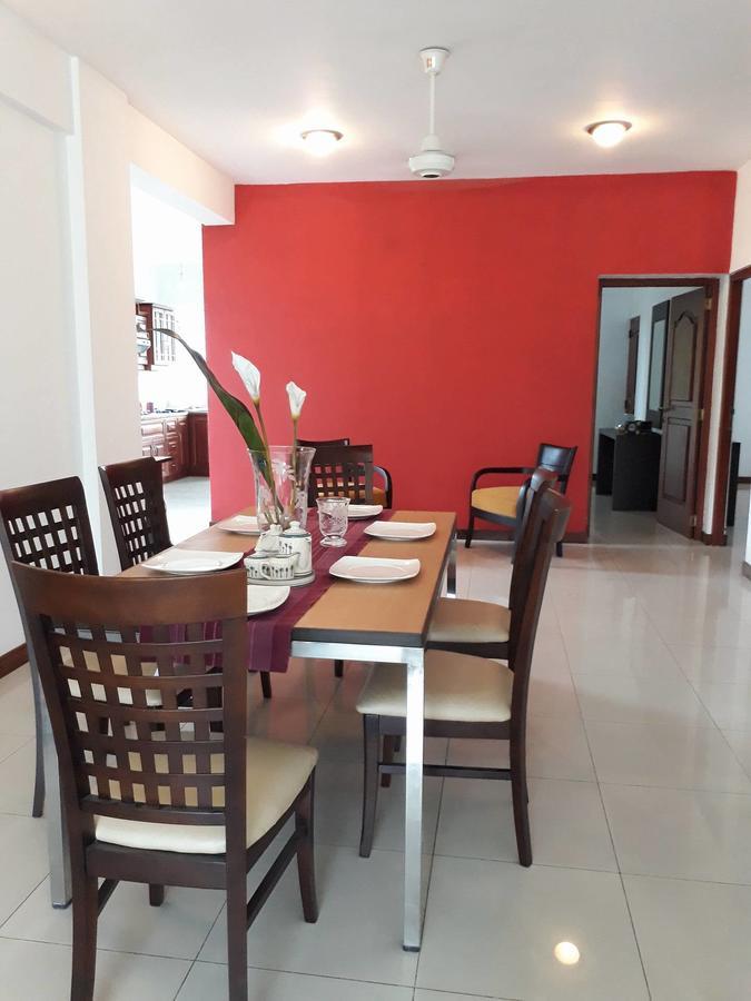 Aston Luxury Apartments Colombo Ngoại thất bức ảnh